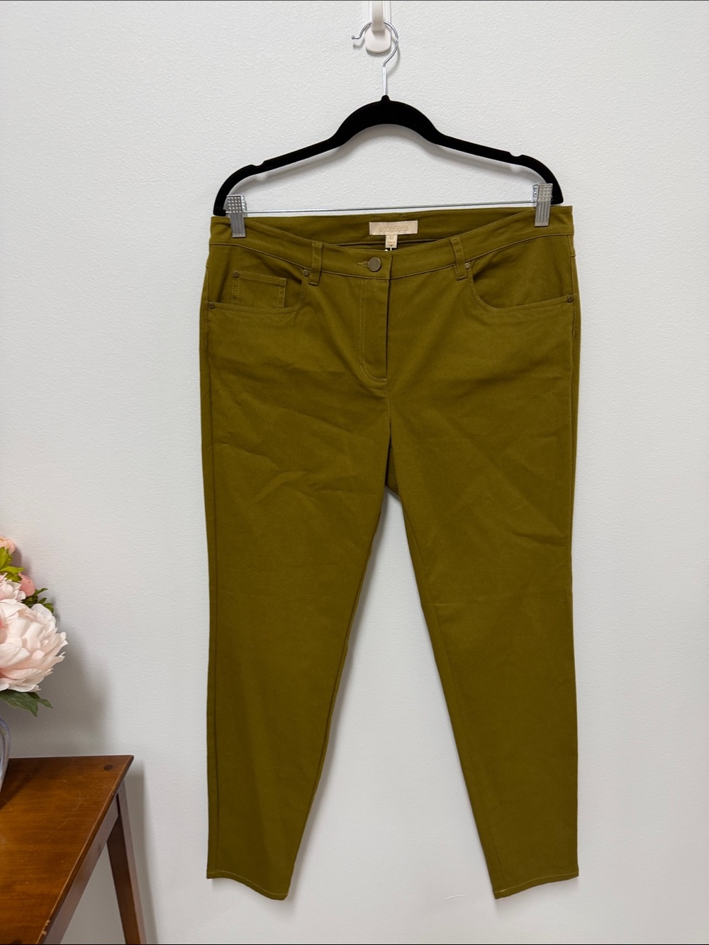 Etcetera Olive Slim High-Rise Skinny Pants
